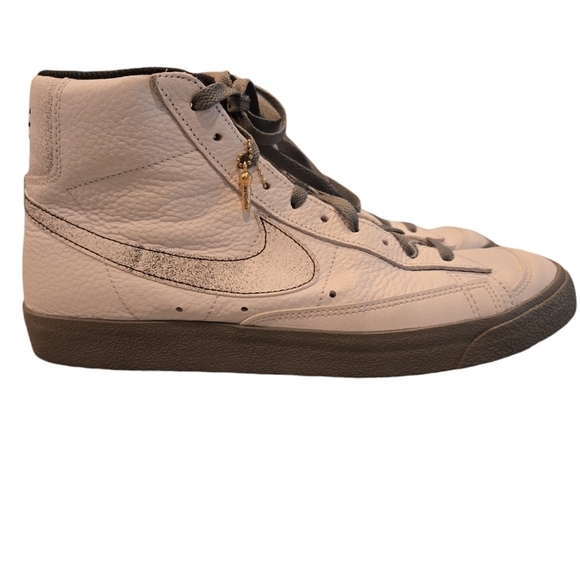 NIKE BLAZER MID 77 WHITE/ SMOKE GREY. SIZE US 10. EU 44. - Picture 2 of 10